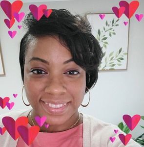 Meet your Posher, Jacquelyn